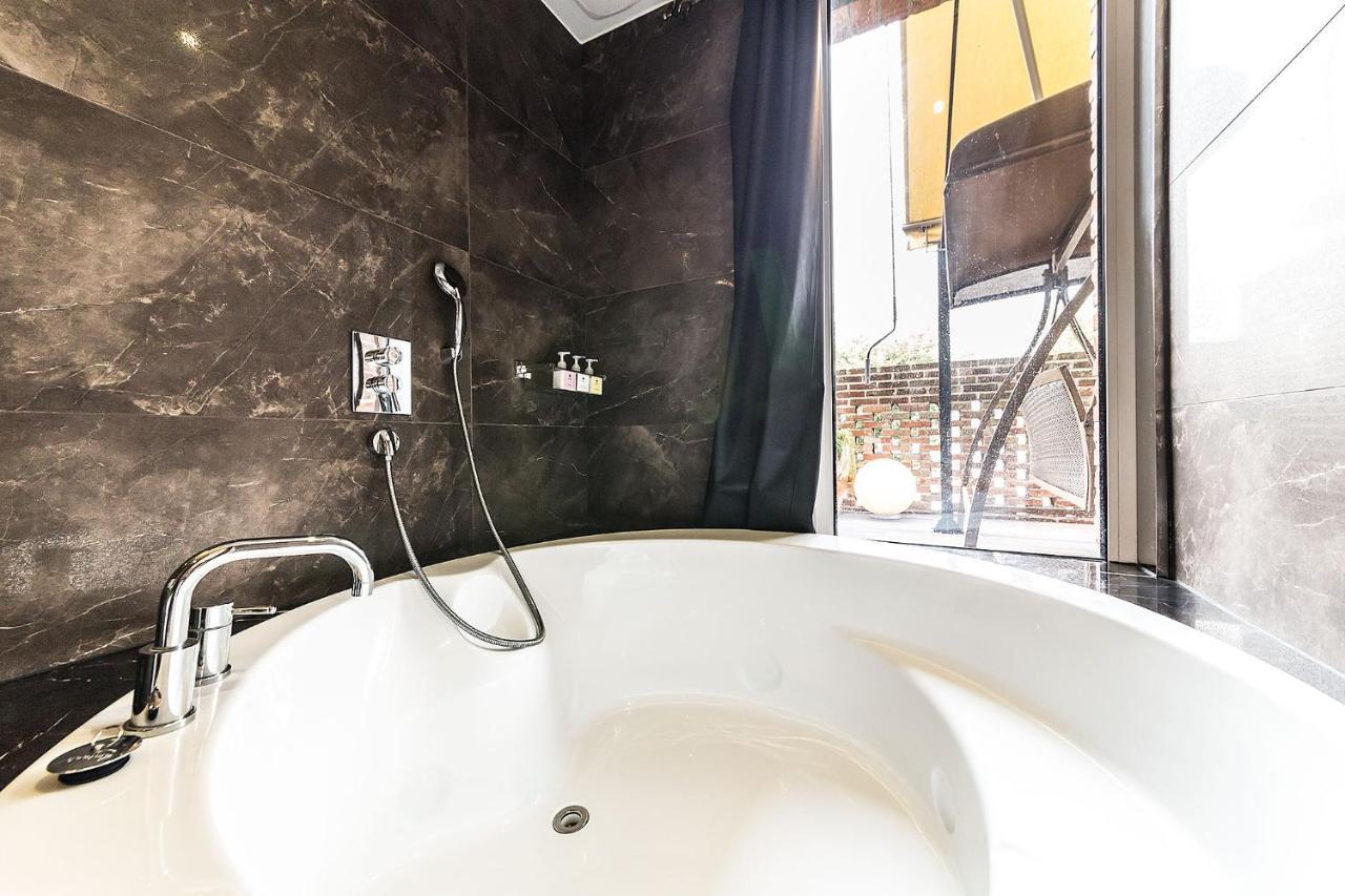 Roseto Hotel Pocheon Zewnętrze zdjęcie